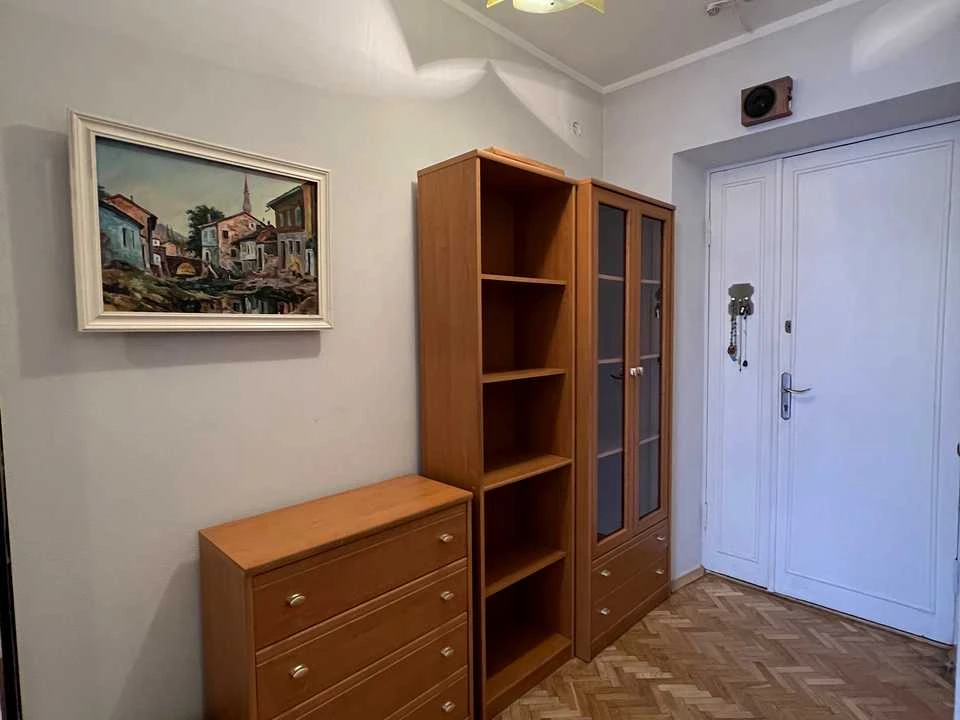 Квартира. Київ, Старонаводницька вул.