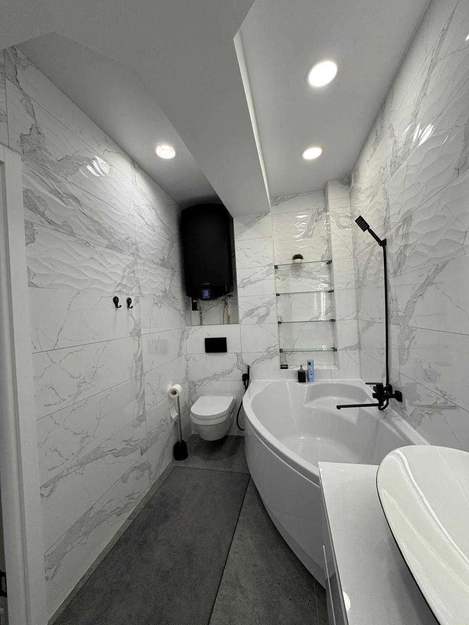 Sale of a 2-room apartment in a new building, Molodezh residential complex