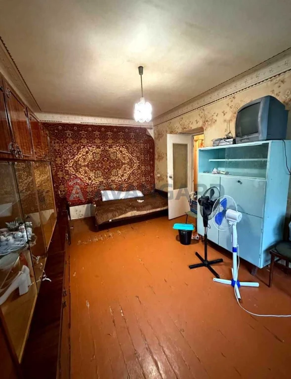 For sale 1-bedroom apartment on the top floor of Pole (Kirova)