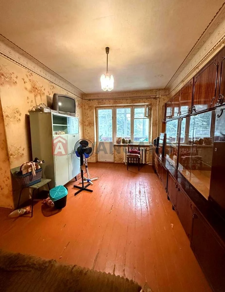 For sale 1-bedroom apartment on the top floor of Pole (Kirova)