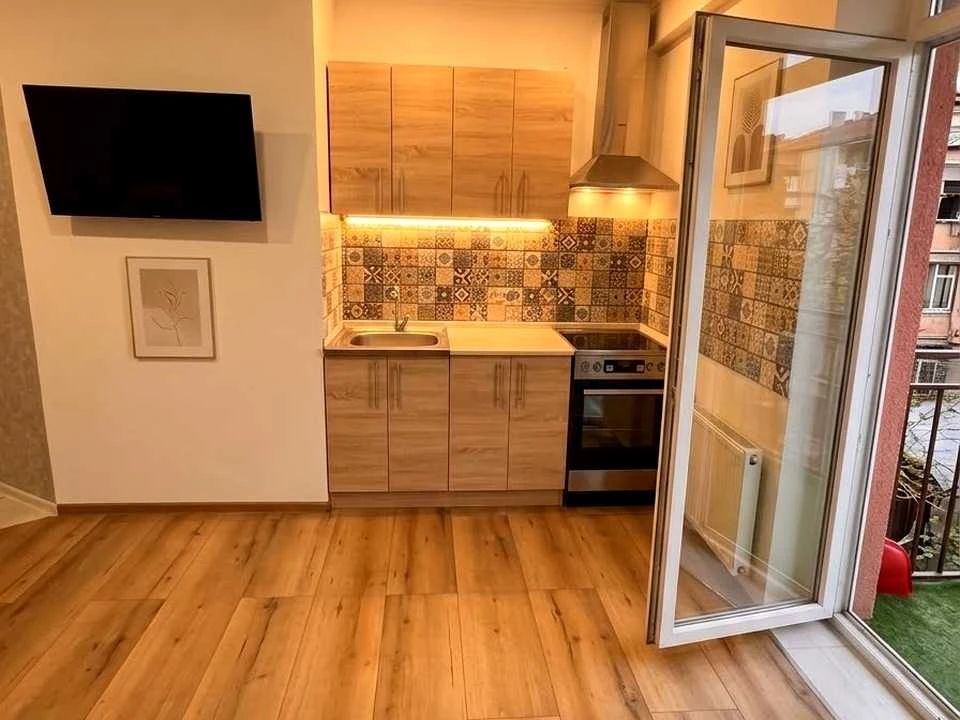 Apartment. Dnipro, Kobzary Buliv.