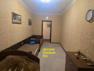 House with a sauna, bomb shelter, workshop