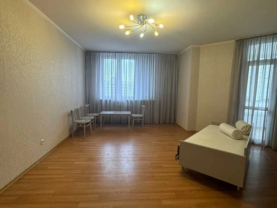 Квартира. Киев, проспект Петра Григоренко