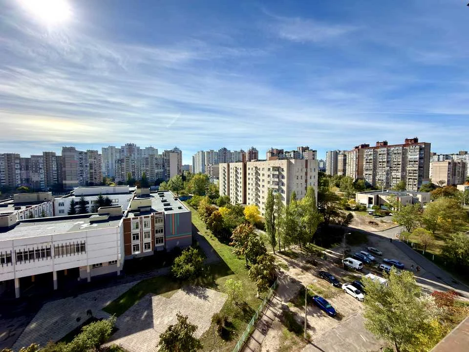 Квартира. Київ, Червоної Калини просп.