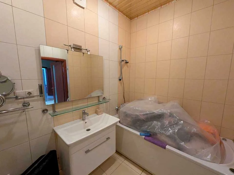 Apartment. London Street, Kyiv