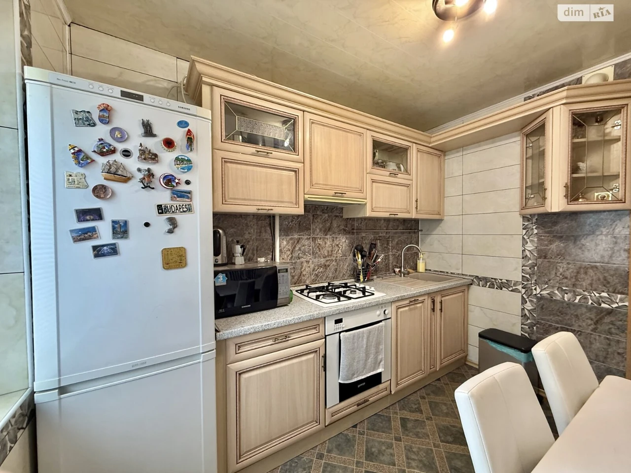 Sale Apartment Vishenka