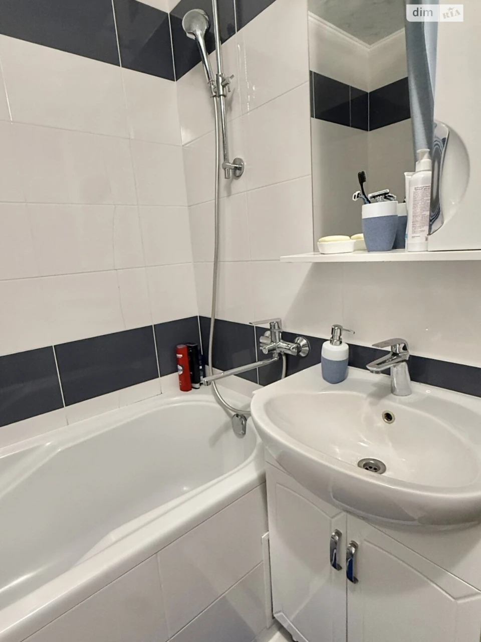 Sale Apartment Vishenka