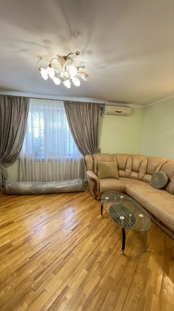 4 room apartment on Sadovaya City Center street