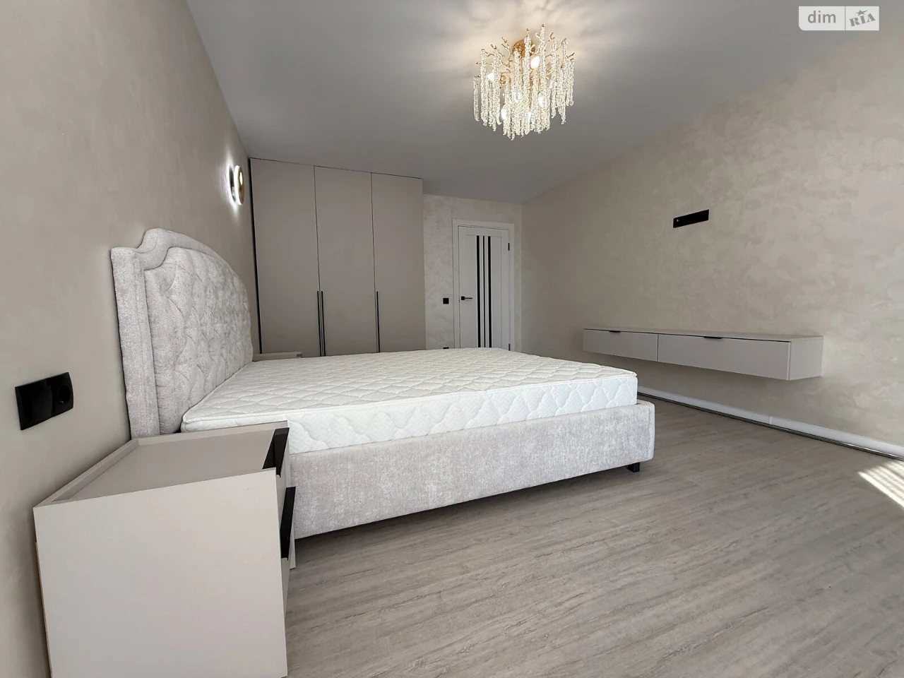 Sale: One-Bedroom Apartment in Textilna Street
