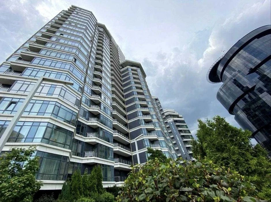 Продаж 3 -кімнатної квартири | вул. Болсуновська, 2 | ЖК «Pe