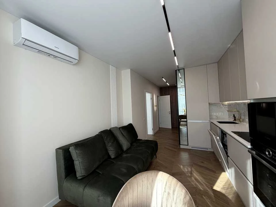 Apartment. Ivano-Frankivsk, Nezalezhnosti st.