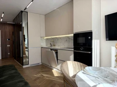 Apartment. Ivano-Frankivsk, Nezalezhnosti st.