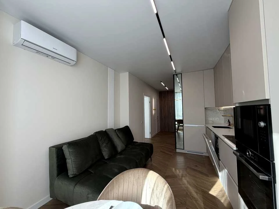 Apartment. Ivano-Frankivsk, Nezalezhnosti st.