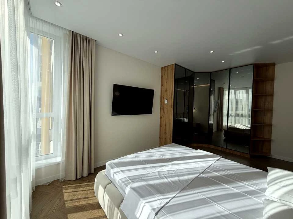 Apartment. Ivano-Frankivsk, Nezalezhnosti st.