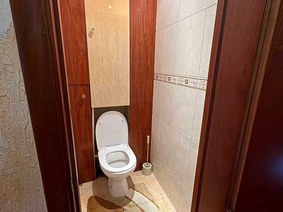 Квартира. Київ, Миколи Лаврухіна вул.