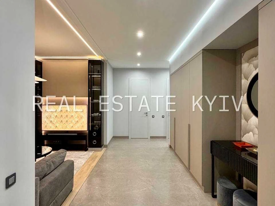 Квартира. Київ, бульварно-кудрявська вул.
