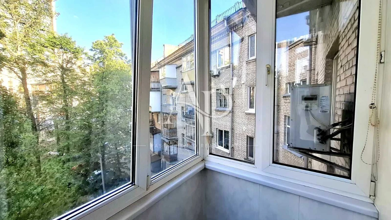 Без комісії % Продаж 3кімн квартири з ремонтом правий берег
