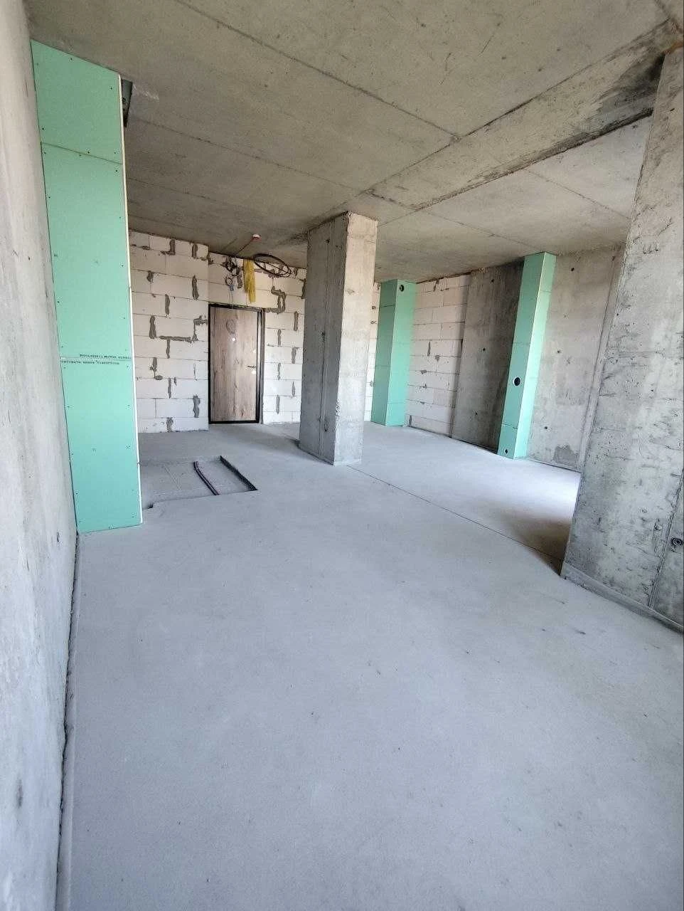 2-bedroom apartment for sale in the new "Poseidon" residential complex in Taï