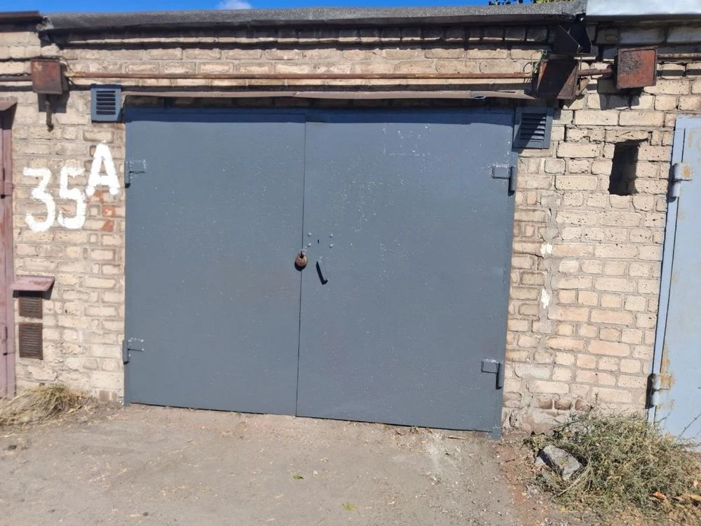 For Sale: Garage (near Chorna Hora)