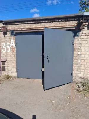For Sale: Garage (near Chorna Hora)