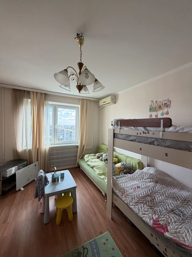Science! Science! Space! CNAP! Le Silpo! For Sale 2-room apartment 52 sq.m.
