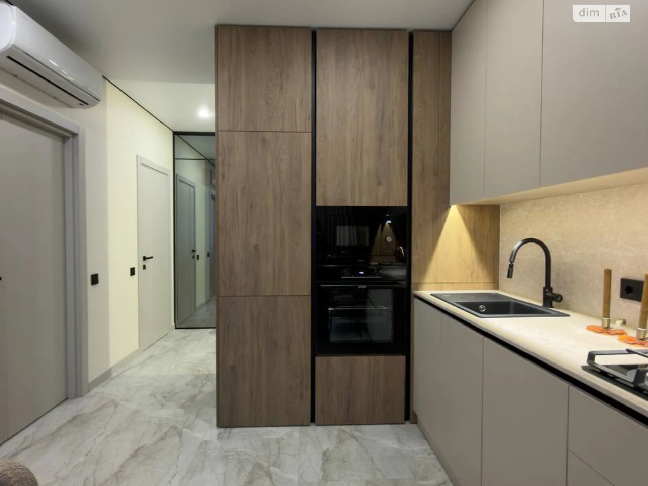 Sale Apartment on Zamarstynov Street