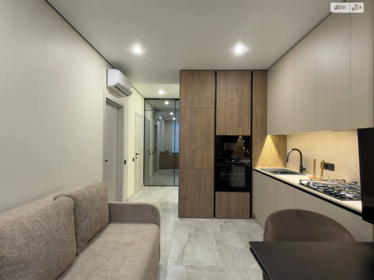 Sale Apartment on Zamarstynov Street