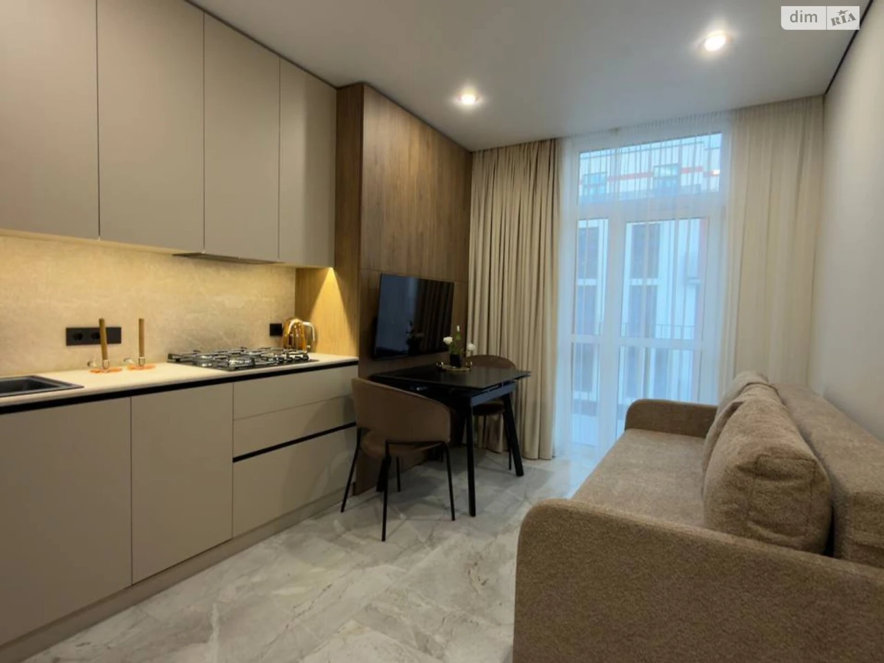 Sale Apartment on Zamarstynov Street