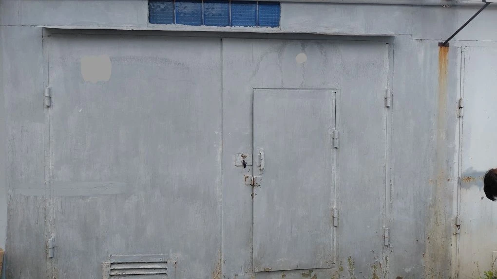 Garage in Real Estate Complex "Dream"