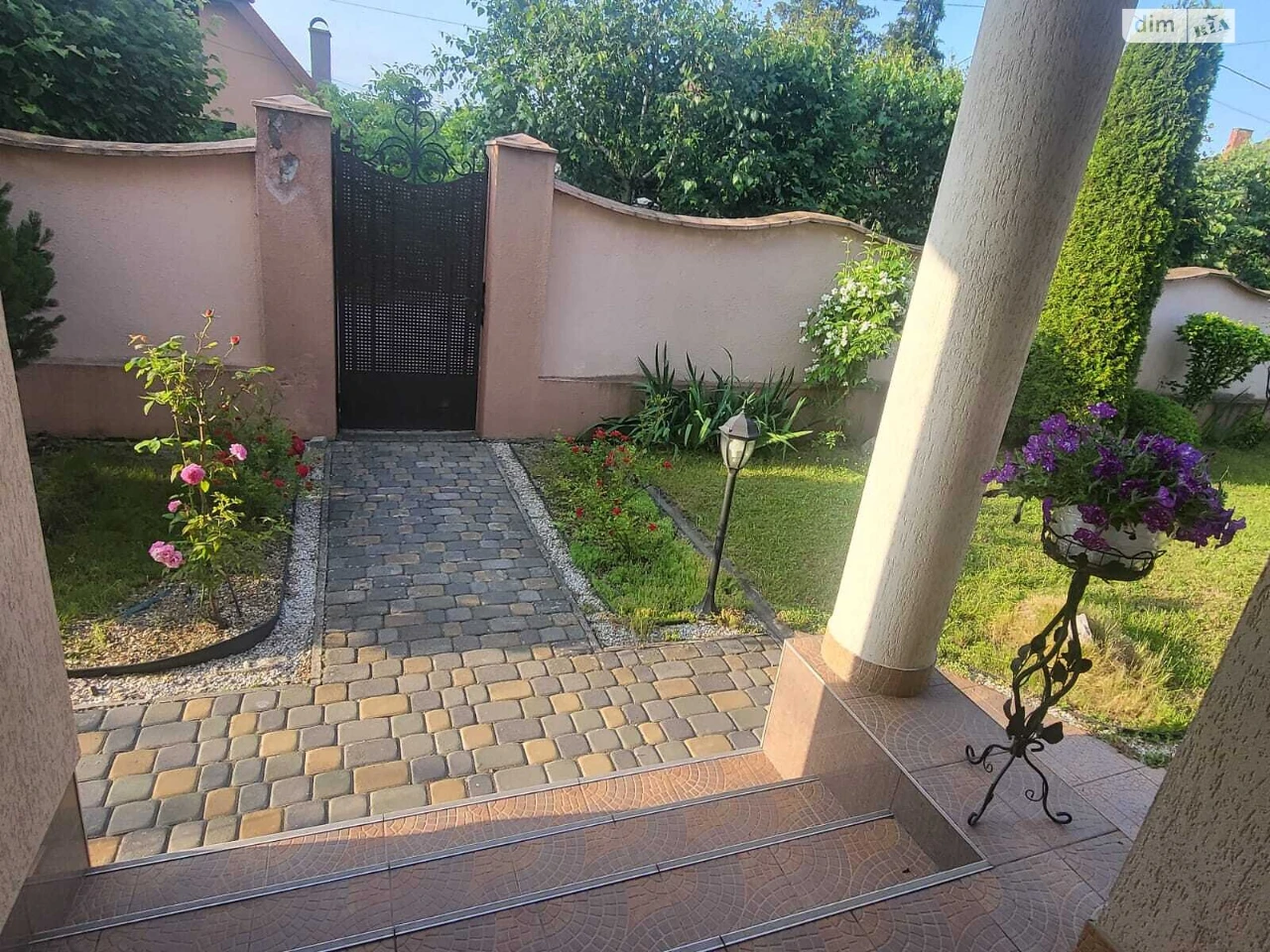 House for Sale - Mala Praga