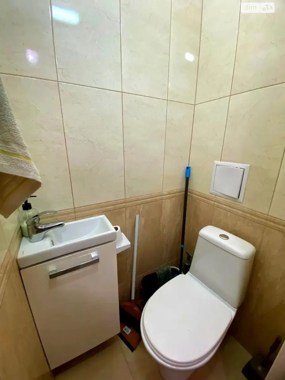 Long-Term Rental - Apartment in Holosiiv