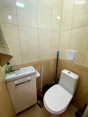 Long-Term Rental - Apartment in Holosiiv