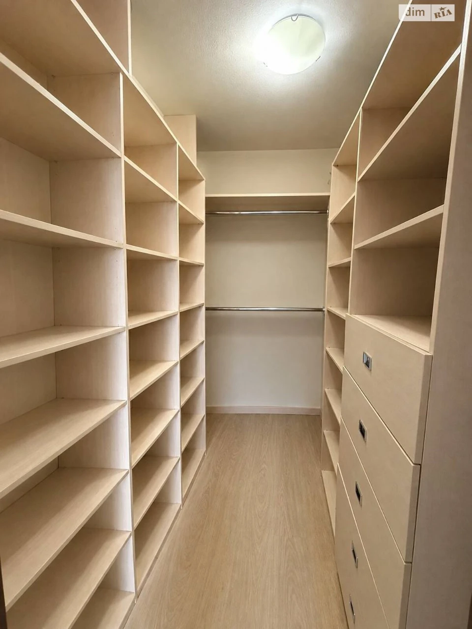 Apartment for Sale - Best House, Mandrivka