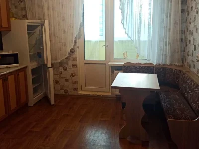 Квартира. Київ, Сергія Данченка вул.