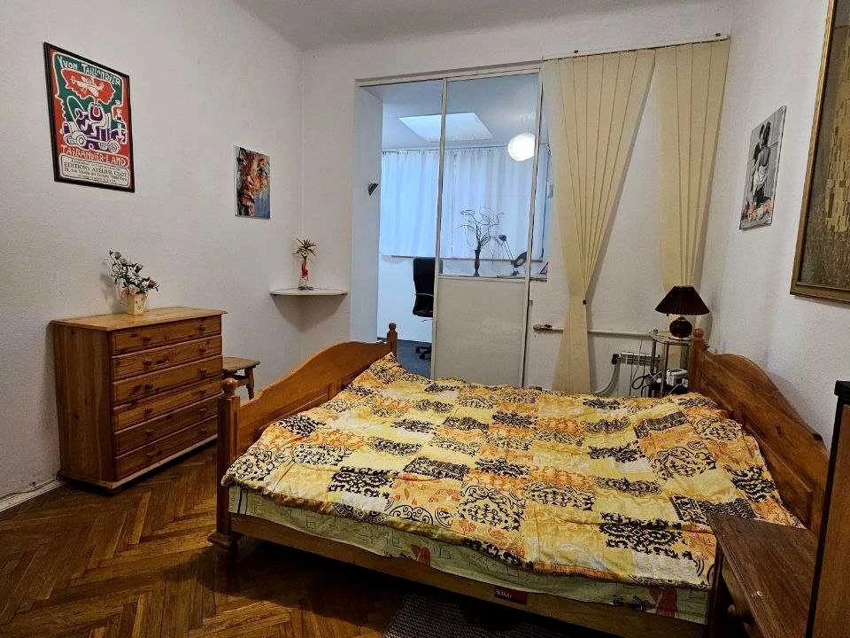 Квартира. Київ, вулиця Євгена Коновальця
