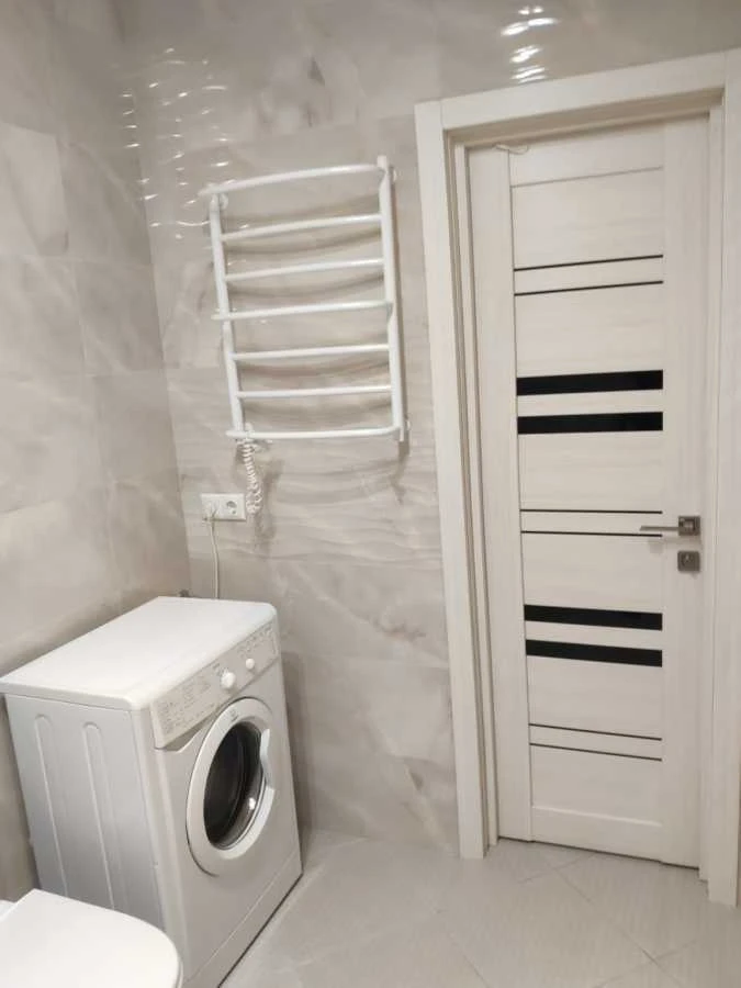 Аренда 1-комнасной квартиры 48.7 м², улица Радистов, 30