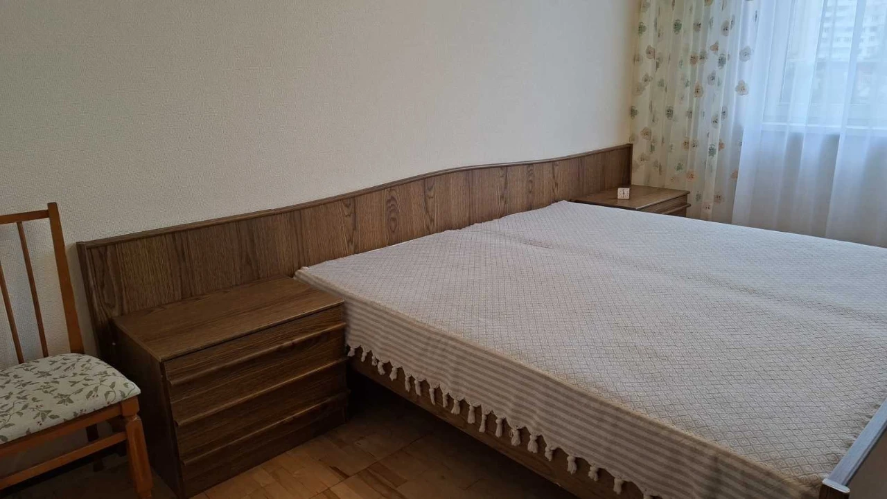 Продаж 3-кімнатної квартири 71.3 м², Володимира Маяковського