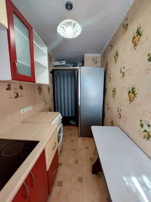 Selling One-Bedroom Apartment