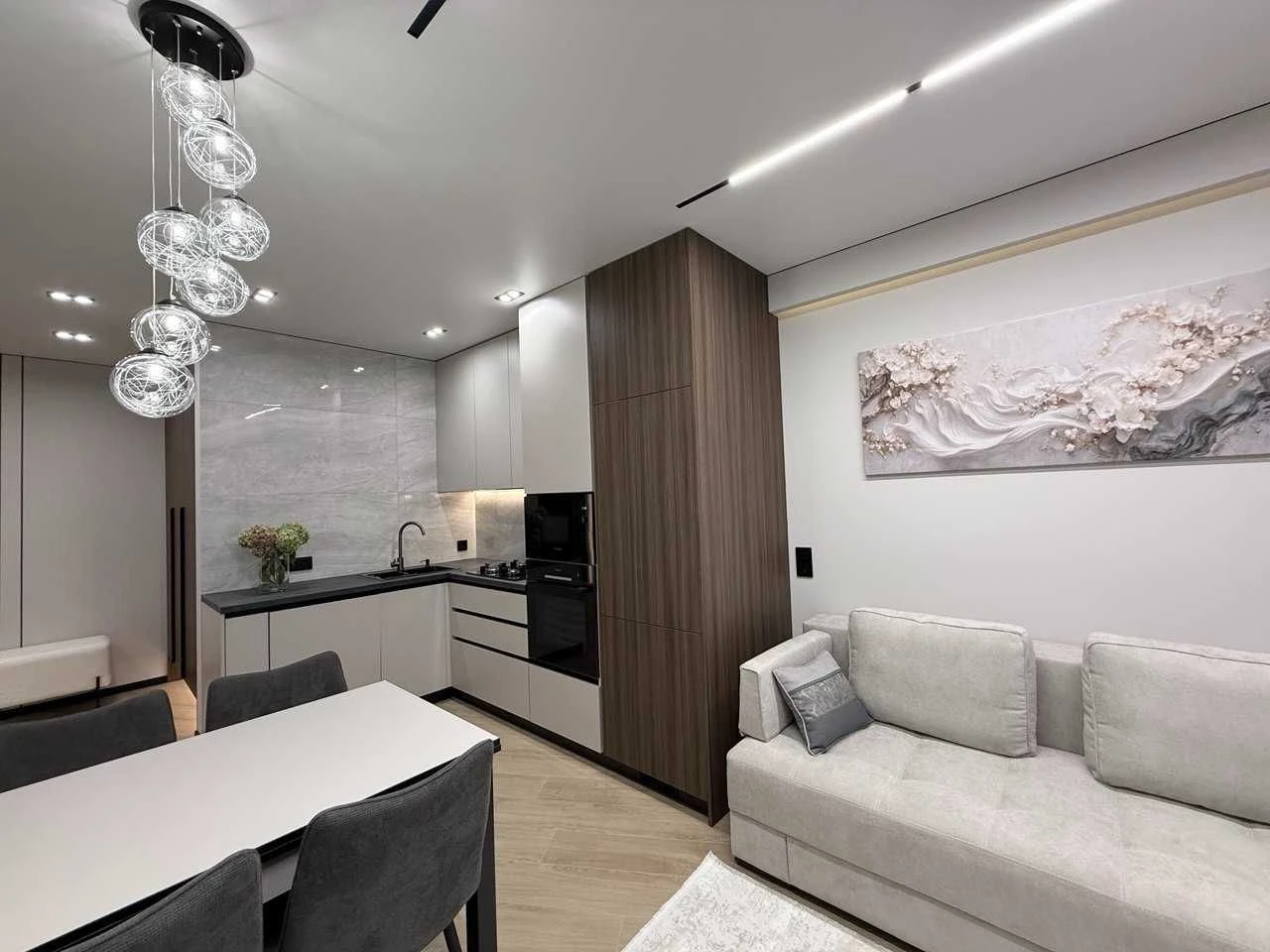 Sale of a 1-bedroom apartment renovated in the "Sofiaivka" residential complex, Ugorska st.