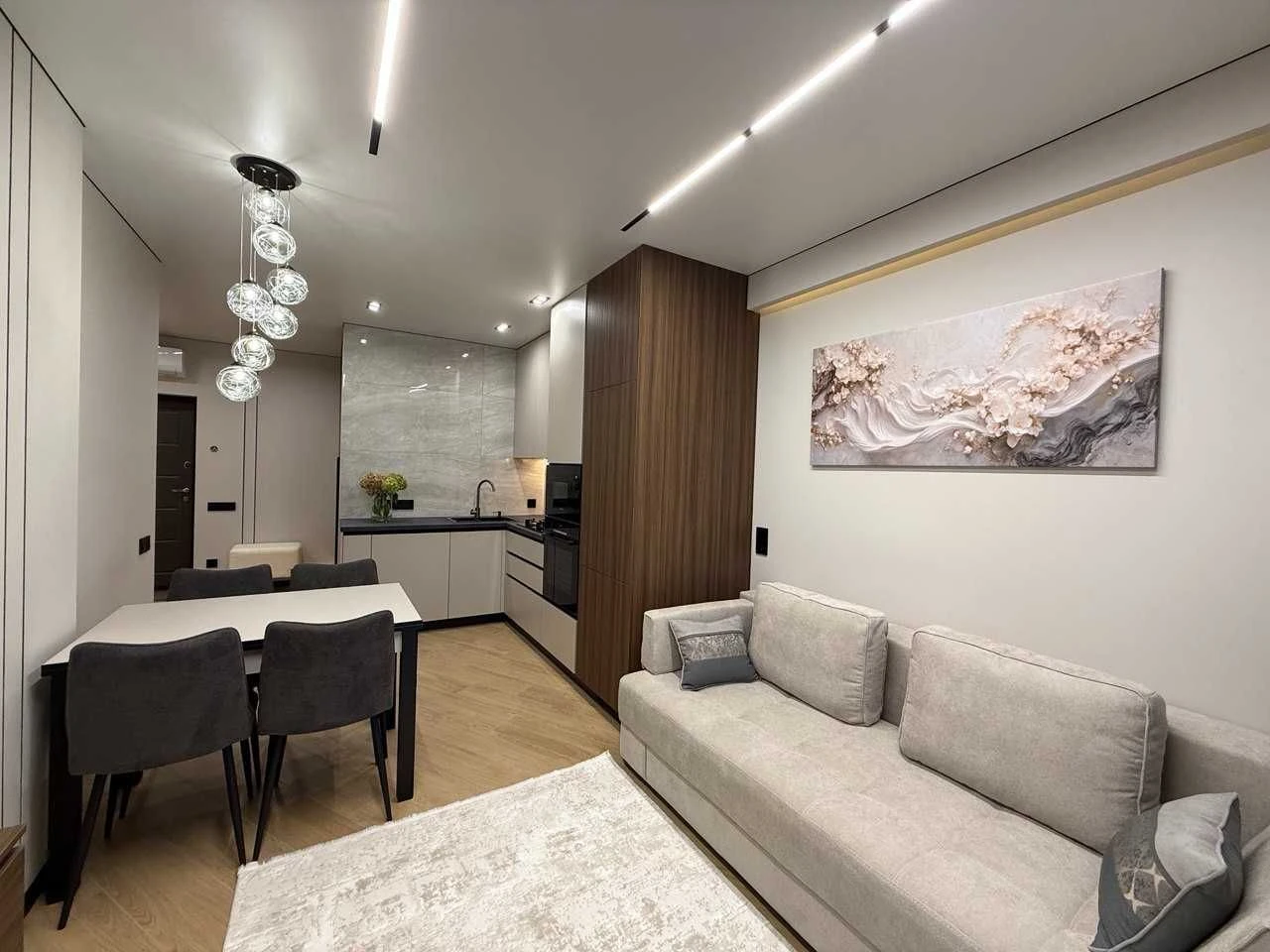 Sale of a 1-bedroom apartment renovated in the "Sofiaivka" residential complex, Ugorska st.