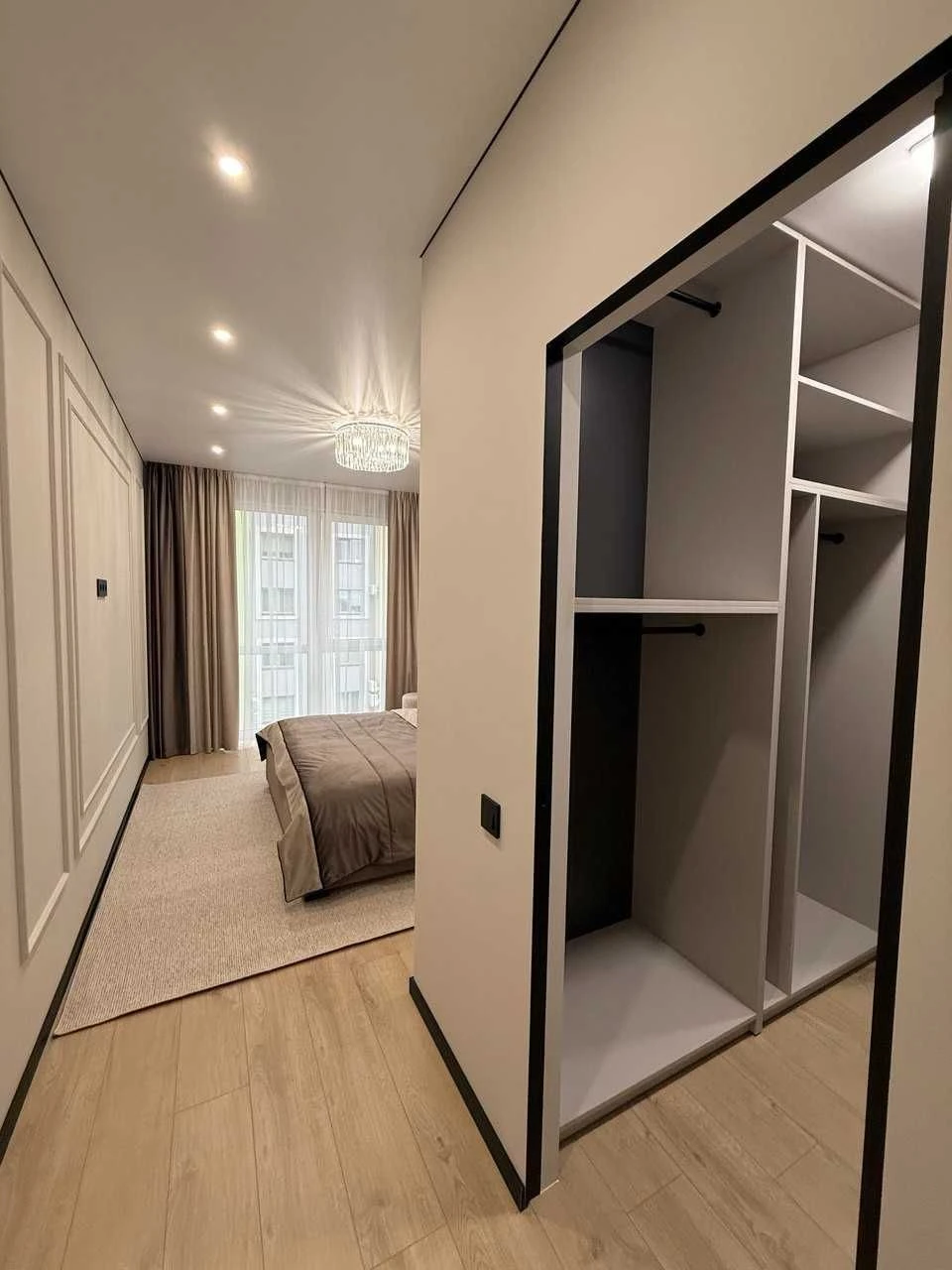 Sale of a 1-bedroom apartment renovated in the "Sofiaivka" residential complex, Ugorska st.
