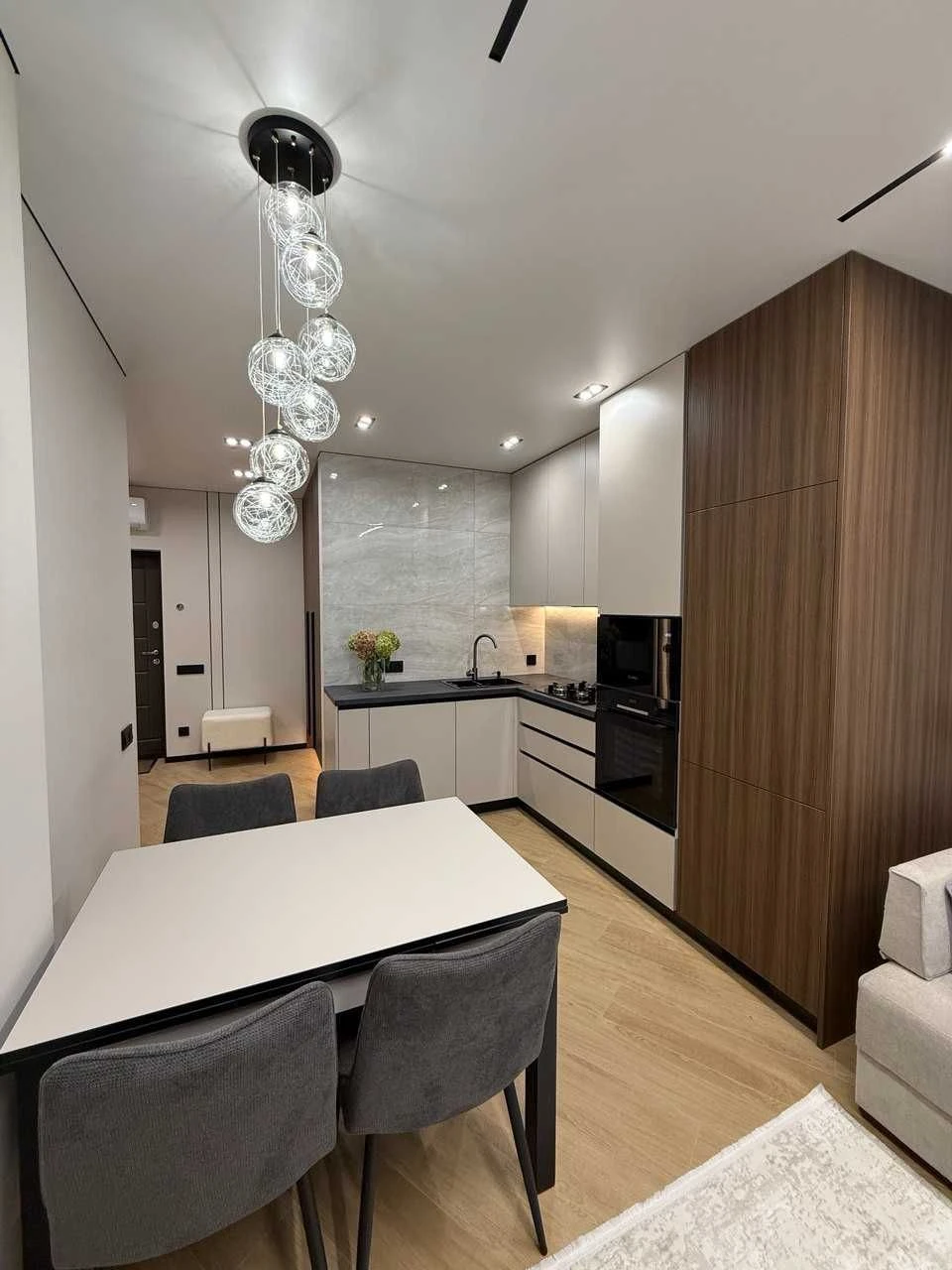 Sale of a 1-bedroom apartment renovated in the "Sofiaivka" residential complex, Ugorska st.