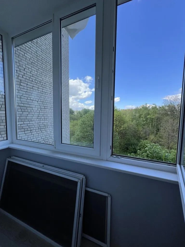 For Sale: 4-Bedroom Apartment, Gagarin