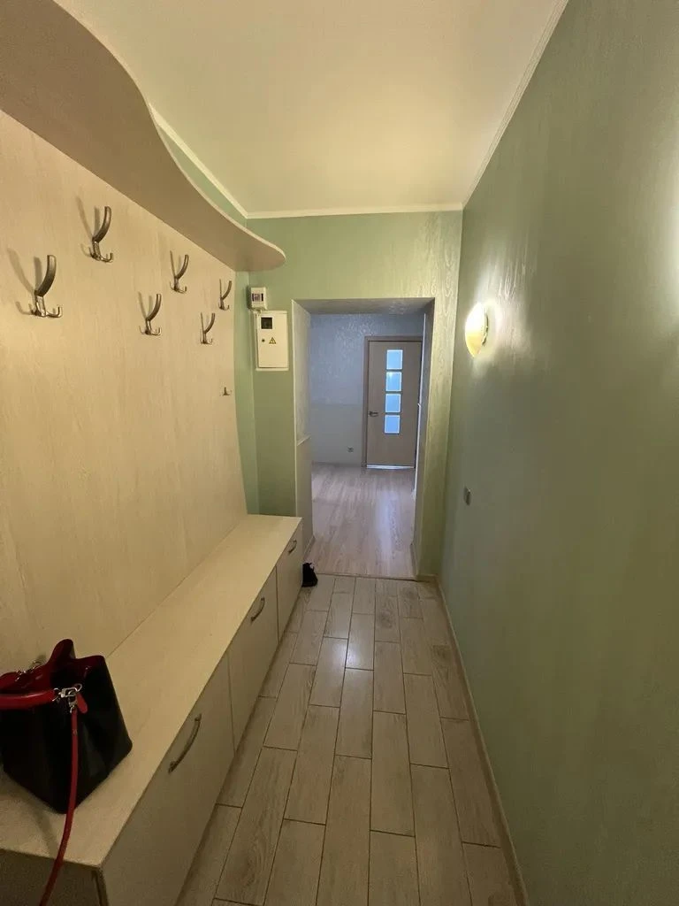 For Sale: 4-Bedroom Apartment, Gagarin