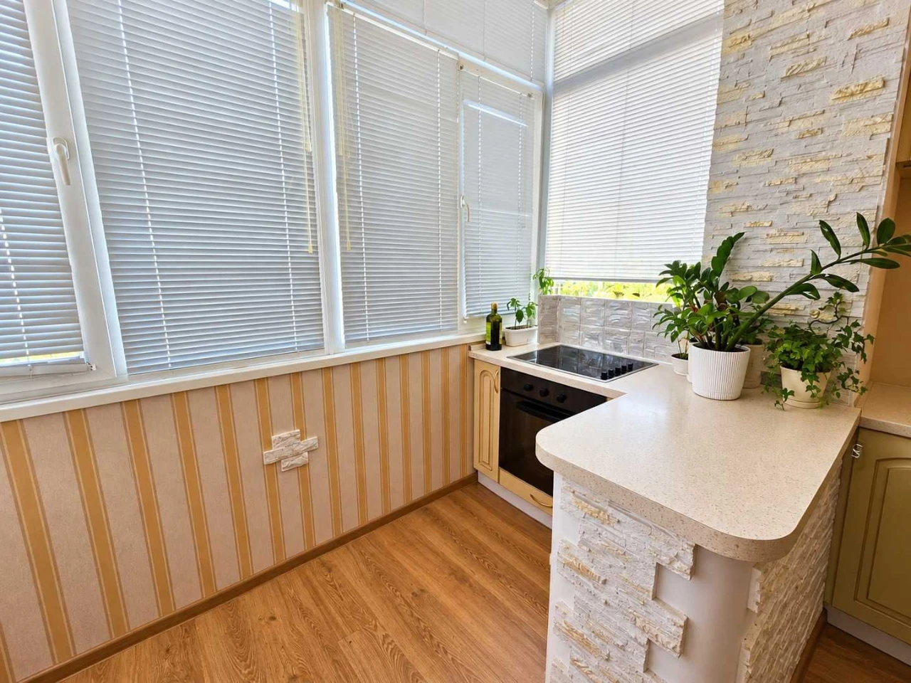 3-bedroom apartment 92 m², Kompotny district, Uzhgorod