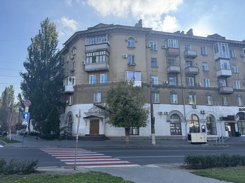 For Sale: Two-bedroom apartment. Central Street/Water Supply Street