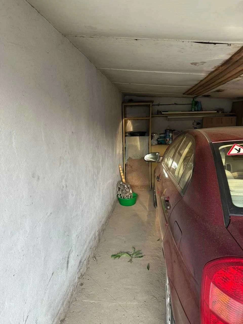 For Sale: Spacious Garage, Zaporozh Street (Garage Cooperative