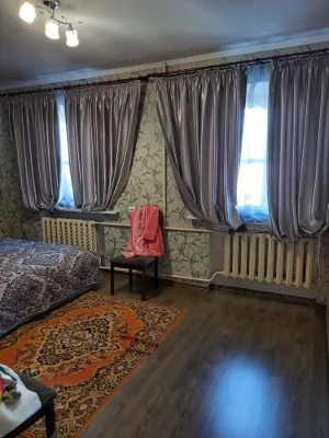For Sale: House in Dnipro, near the river