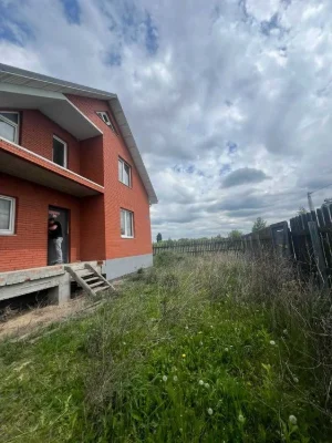 Продається сучасний будинок в Тяжилові