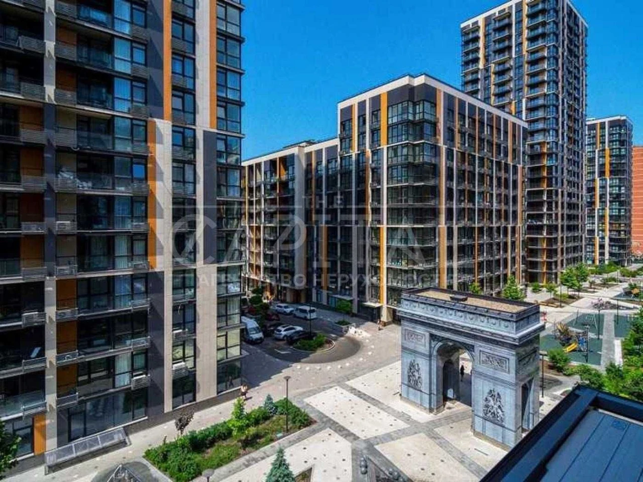 Продаж / Квартира / 121 м² / ЖК "Французький квартал 2" / Пече
